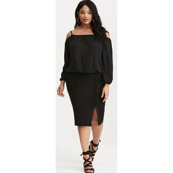 Torrid Black Ponte Lace-Up Pencil Skirt Shaping Size 4X - Picture 1 of 6